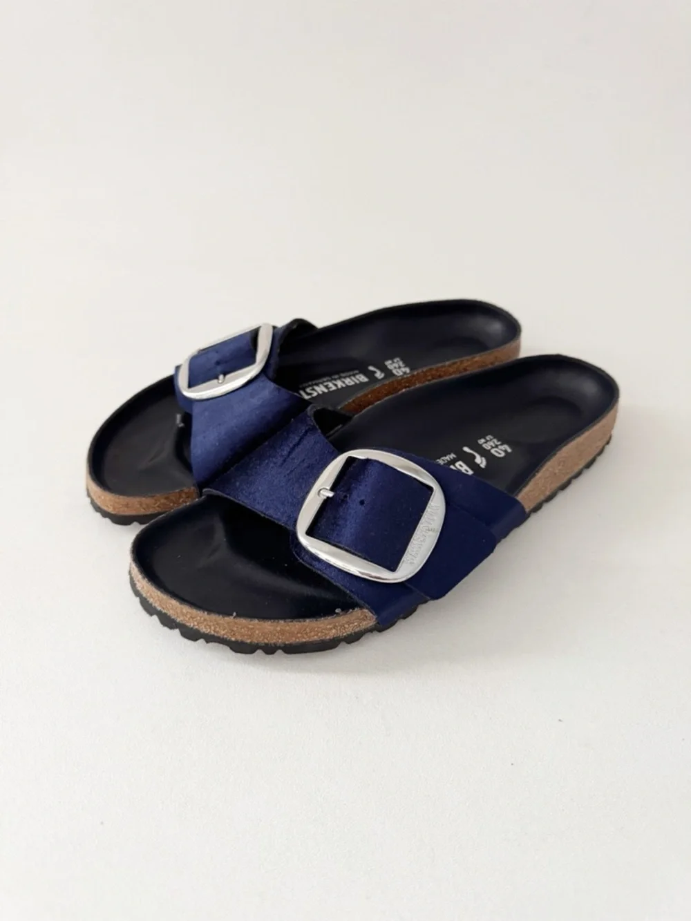 Birkenstock Madrid Big Buckle Velvet Sandal EU 40 US 9 Dark Blue Casual Comfort - Picture 6 of 11